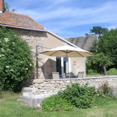 La Mez A Nine Buxieres-sous-Montaigut